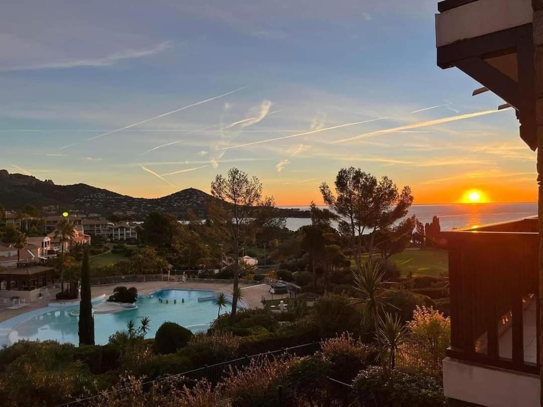 Cap Esterel Mer Sport Et Nature, Dans Village Pierres Et Vacances Saint-Raphael (Var) Exterior foto
