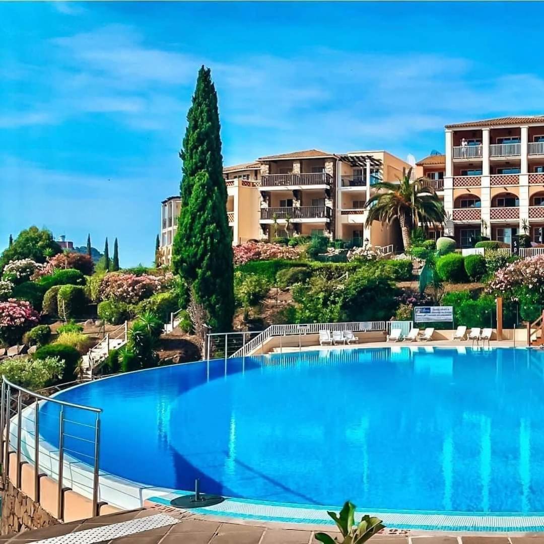 Cap Esterel Mer Sport Et Nature, Dans Village Pierres Et Vacances Saint-Raphael (Var) Exterior foto